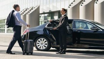 AIRPORT-PICK-UP-DROP-OFF-BCG-LIMO-SERVICE